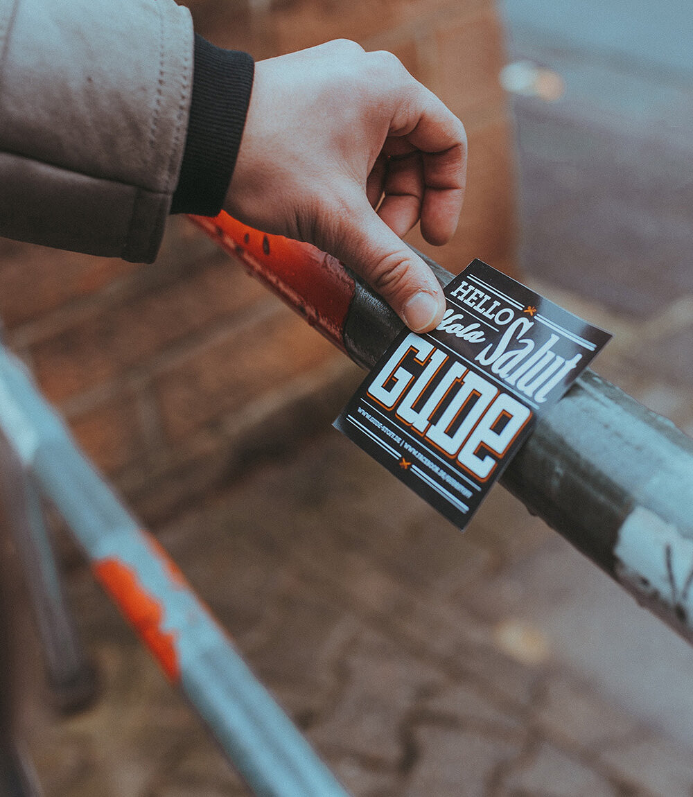 15x Hello, Hola, Salut, GUDE - Sticker, schwarz