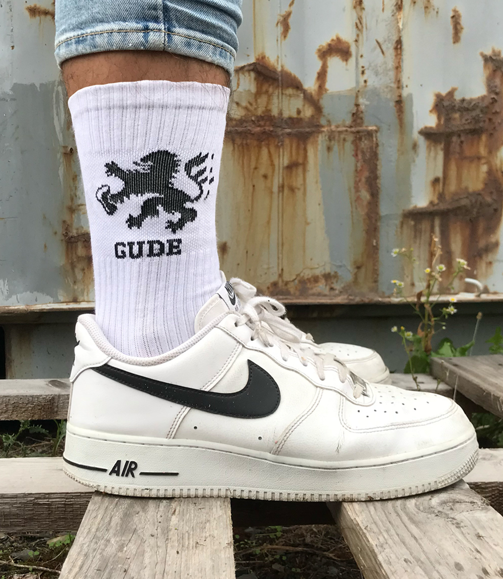 2x GUDE Löwe Socken - weiß