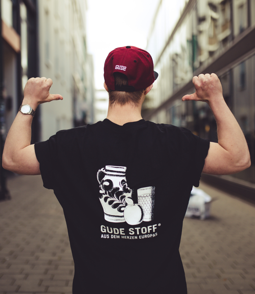 GUDE Stoff - Shirt, schwarz